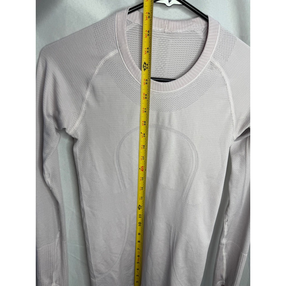 Lululemon Swiftly Tech Long Sleeve 2.0 Lavender Pink‎ Crew Neck Running Shirt - Picture 9 of 11
